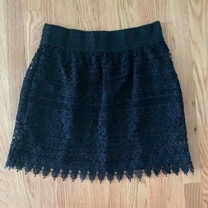 Cecico Black Lace Midi Pencil Skirt Size Large